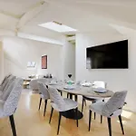 Apt a c 3BR 6P - Saint-Lazare Les Champs Elysée