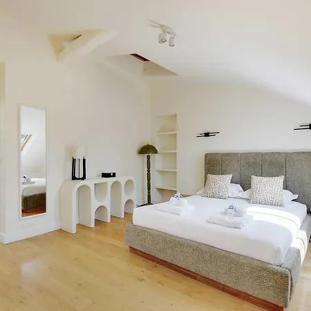 A C 3br 6p - Saint-lazare Les Champs Elysee Apartment
