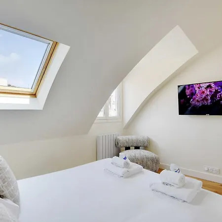 A C 3br 6p - Saint-lazare Les Champs Elysee Paris